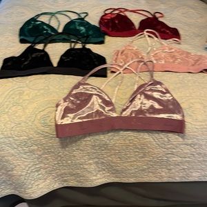 5 velvet pink bralettes